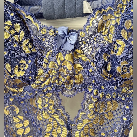 🌟🌟 EUC Victoria’s Secret Vtg Lace Lingerie Teddy - Picture 3 of 11